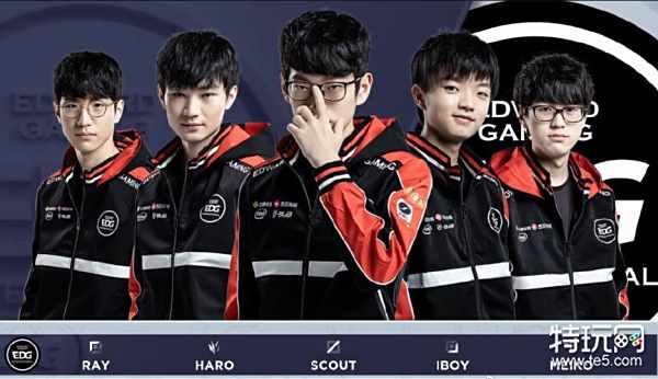 她在亞洲足 她在亞洲足