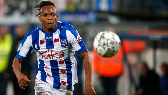 坚持信任他 坚持信任他