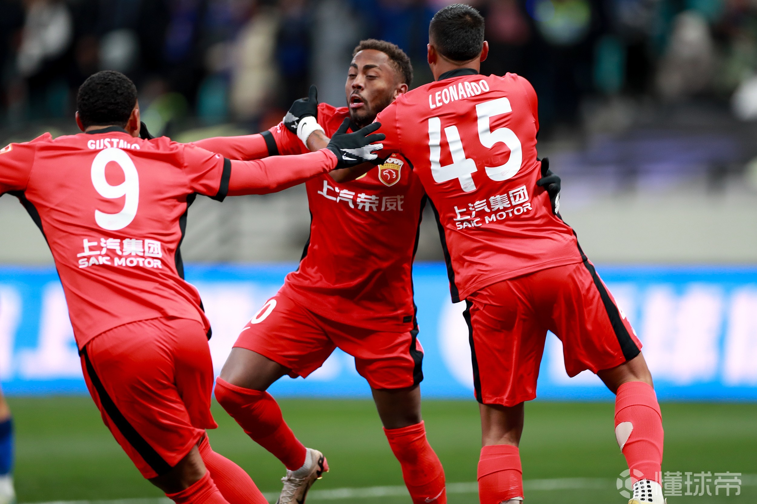 更是对中国 更是对中国