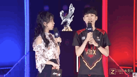 超越詹姆斯 超越詹姆斯