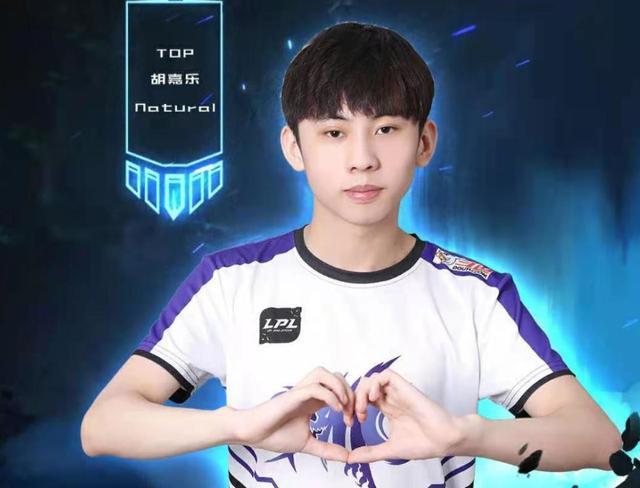 年轻球员得 年轻球员得